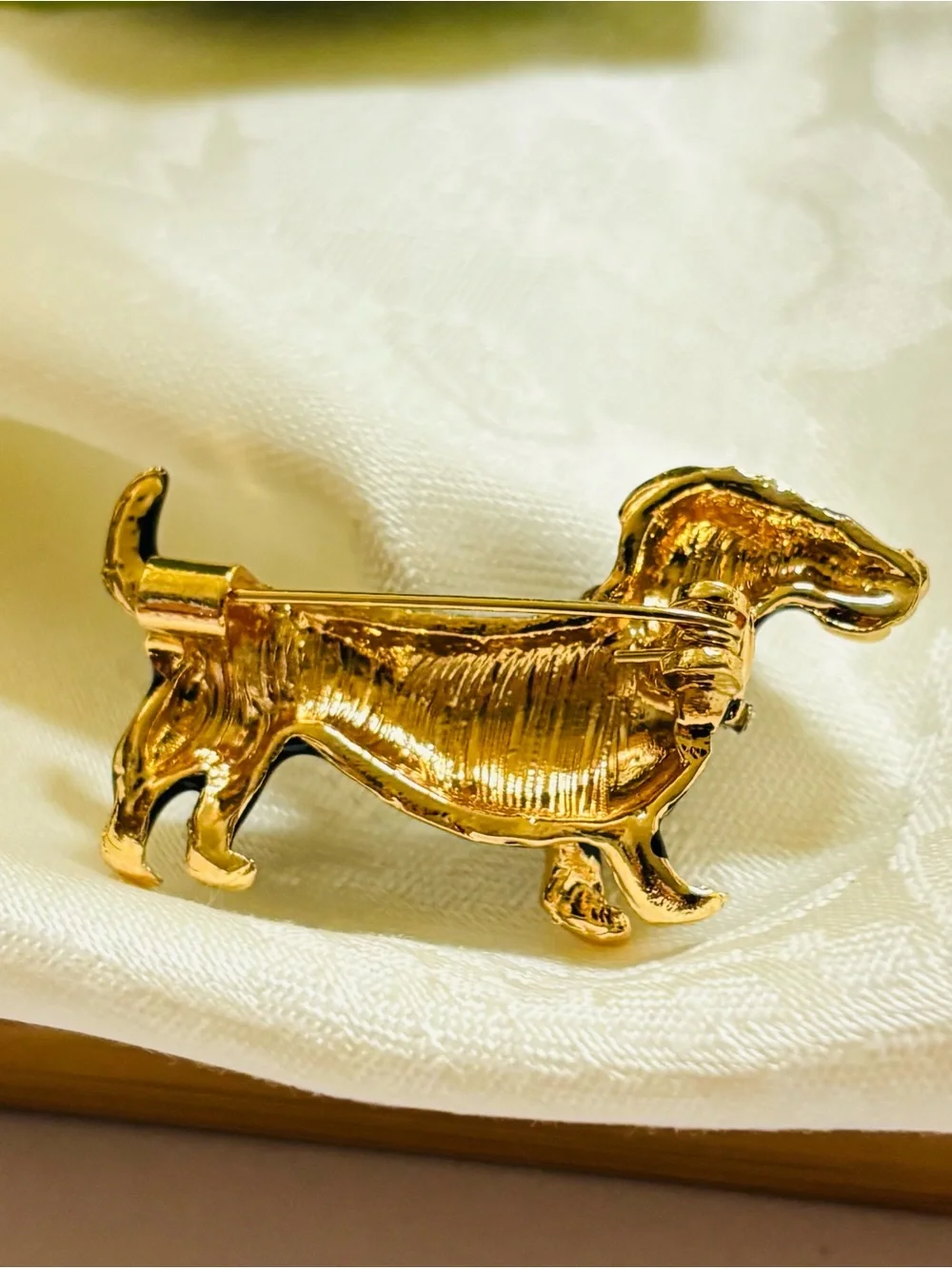Source Unknown Black and White Polka Dot Dachshund Enamel Brooch